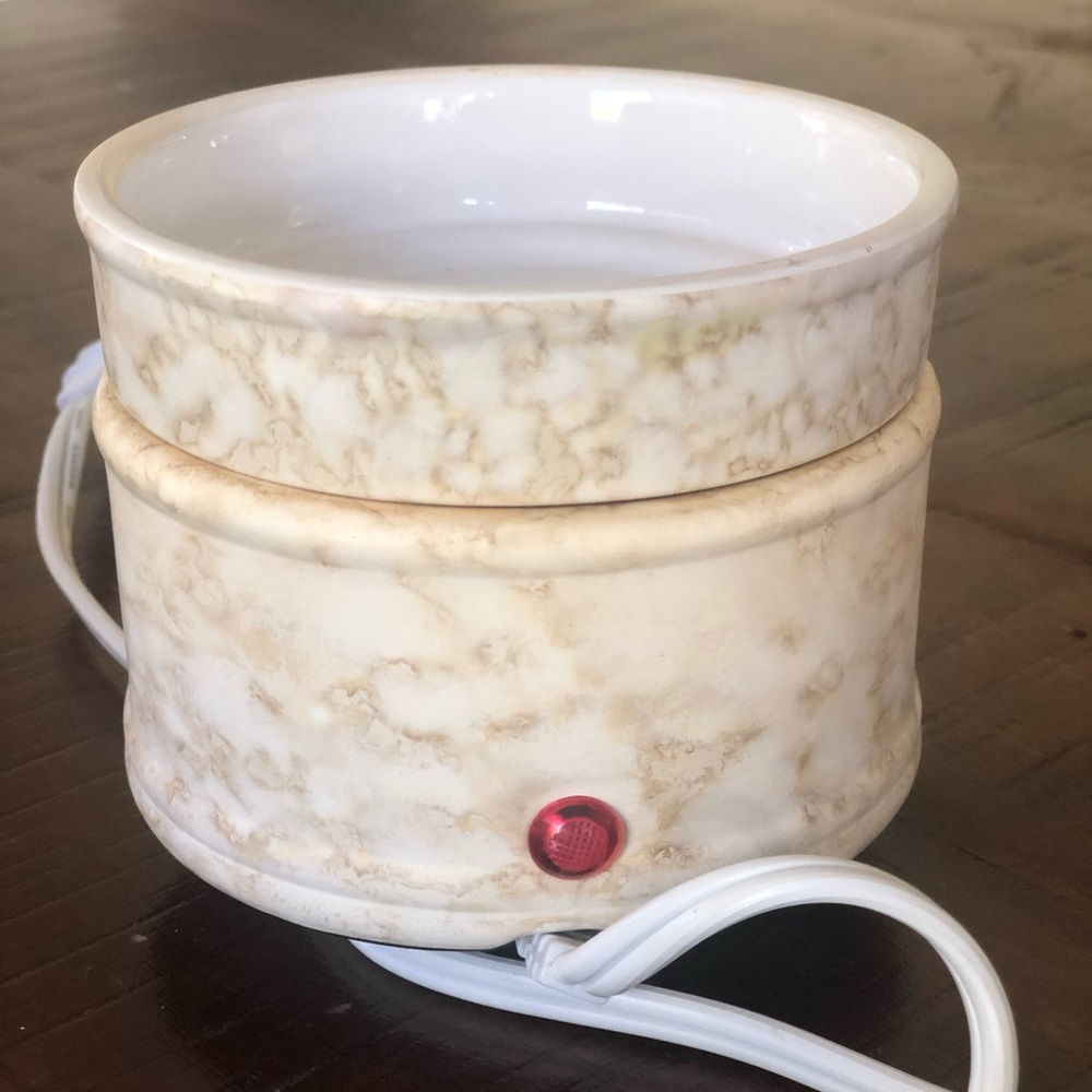 Yankee candle warmer